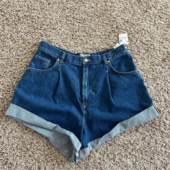 Free People We The Free Danni High Rise Shorts - Picture 3 of 8